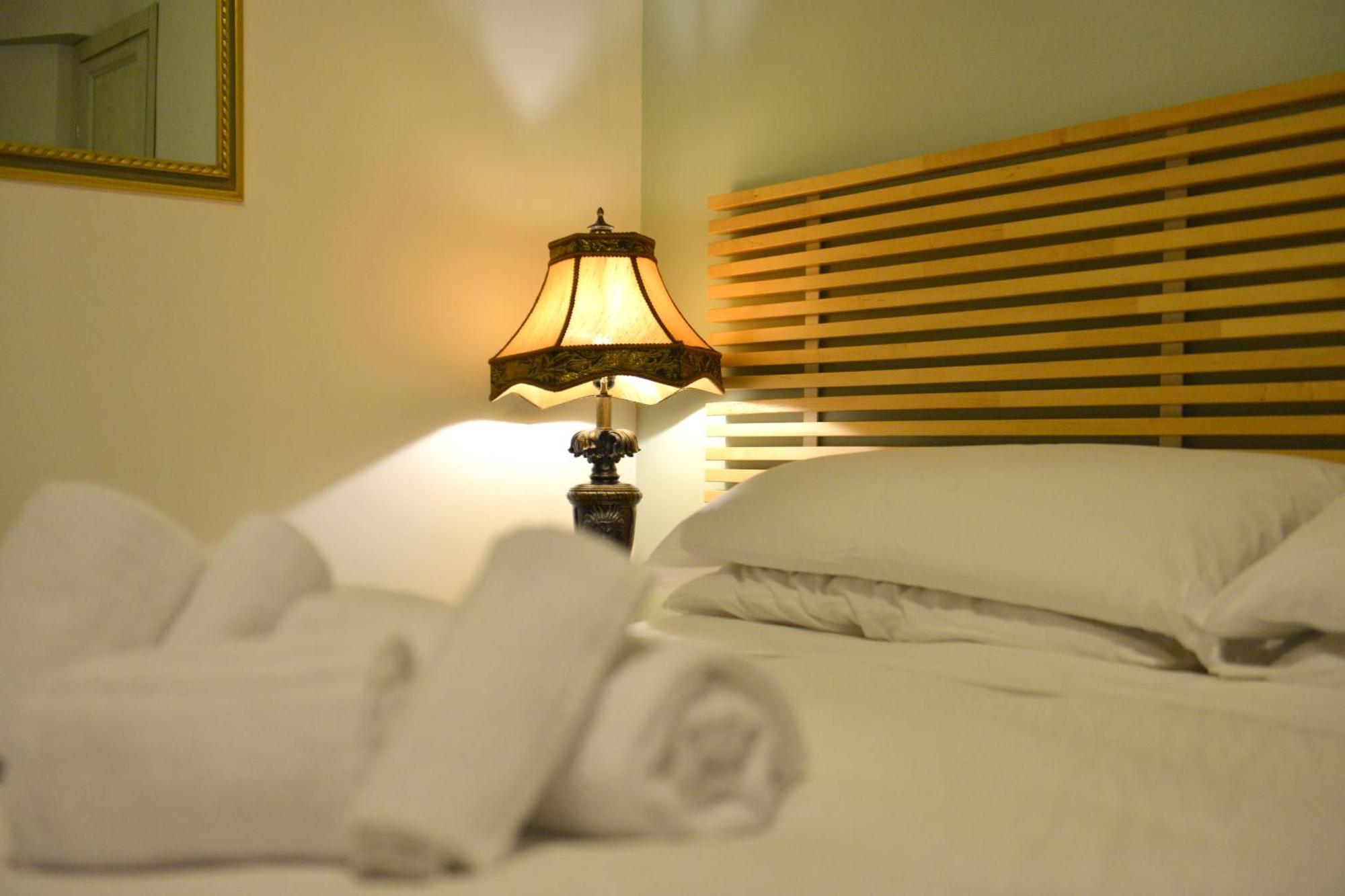 Residenza Del Turista Bed & Breakfast Katanya Dış mekan fotoğraf